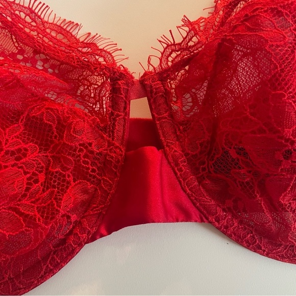 New! Victorias Secret the fabulous lace unlined Demi red bra 20096 - Picture 7 of 11